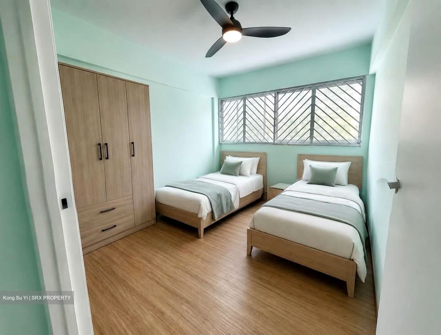 Blk 329 Jurong East Avenue 1 (Jurong East), HDB 4 Rooms #569308871
